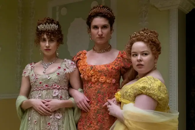 Les costumes de la saison 3 de Bridgerton incluent des significations cachées dans les couleurs 7 Les nuances de jaune utilisées ne complètent pas la coloration naturelle de Penelope