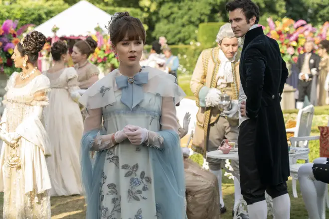 Eloise Bridgerton est la deuxième fille aînée de Bridgerton