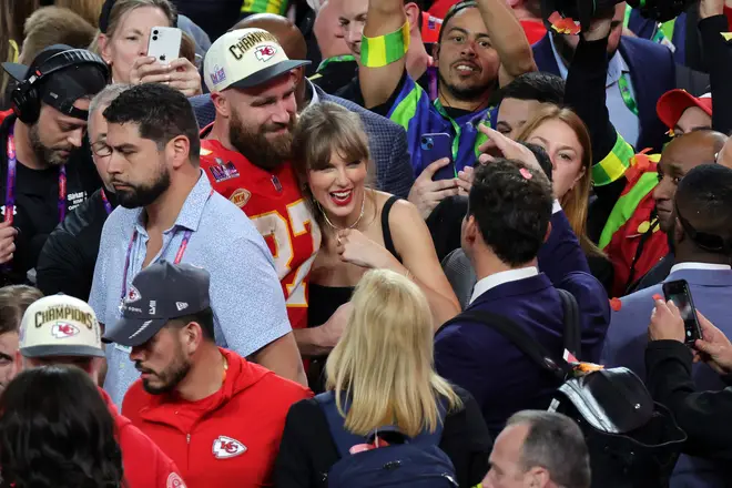 Travis Kelce a-t-il proposé à Taylor Swift ? 5 Travis Kelce a été interrogé sur sa proposition à Taylor Swift avant le Super Bowl