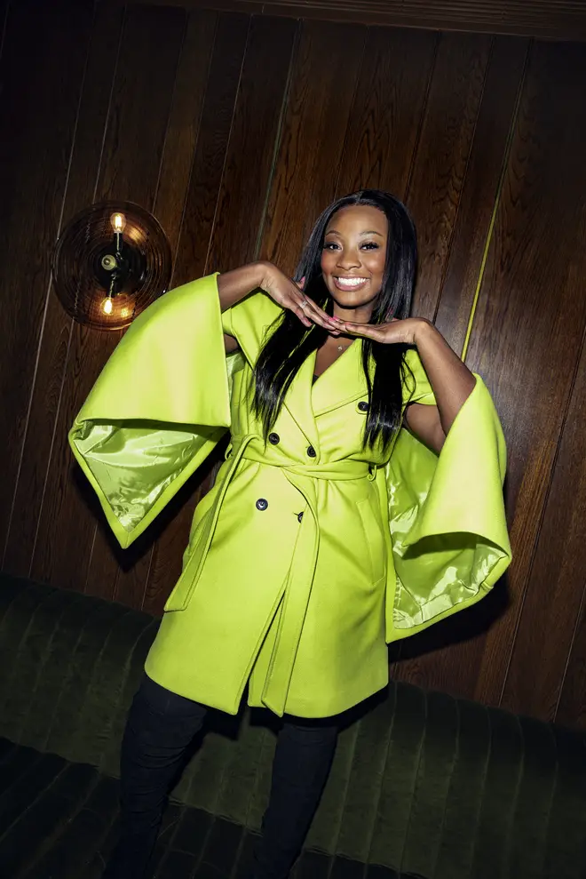 Reme Nicole est l'un des agents de Buying London