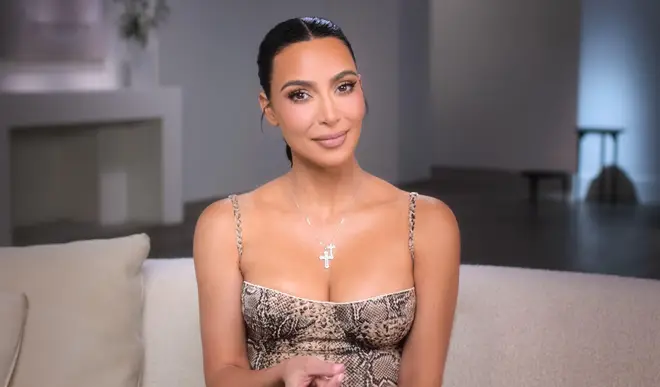 Gypsy Rose est-elle dans la saison 5 des Kardashian ? 4 Kim Kardashian a mis ses rêves d'avocat en « pause » après avoir réussi l'examen du barreau pour bébés.