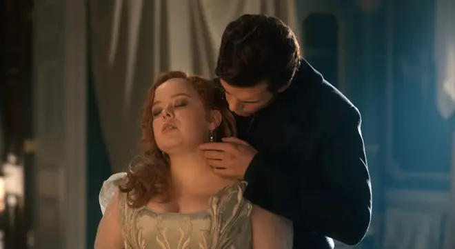 Nicola Coughlan de Bridgerton répond aux critiques sur la chimie de Colin et Penelope 4 Les fans de Bridgerton se demandent si Penelope et Colin ont une alchimie