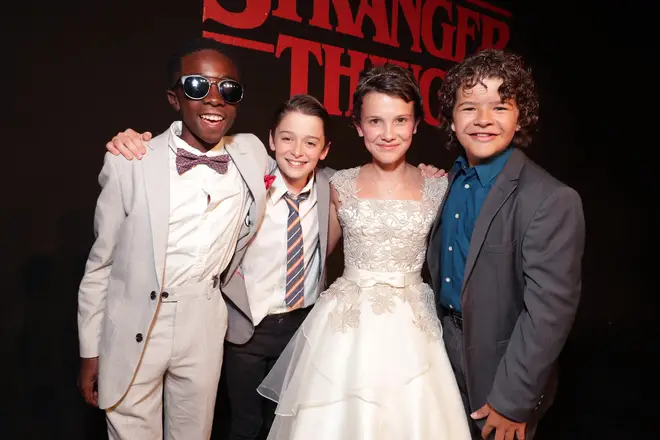 Stranger Things" Gaten Matarazzo révèle une rencontre troublante avec un fan de 40 ans 4 Caleb McLaughlin, Noah Schnapp, Millie Brown, Gaten Matarazzo vus lors de la première sur le tapis rouge Stranger Things