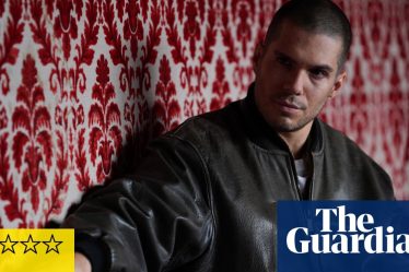 Critique de "Beating Hearts" : un film de gangsters français opéra incontournable | Film - 3