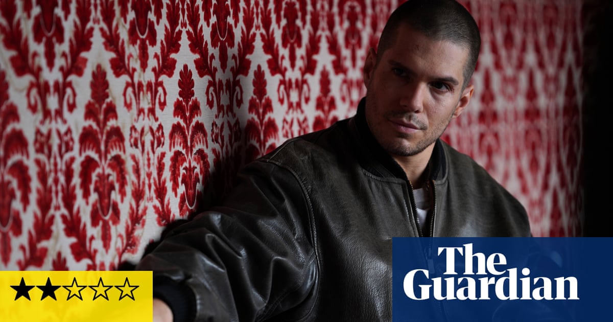 Critique de "Beating Hearts" : un film de gangsters français opéra incontournable | Film - 1