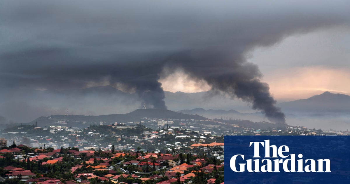 <p>Découvrez pourquoi l'Azerbaïdjan lointain est lié aux émeutes meurtrières en Nouvelle-Calédonie.</p><br />
<br />
<p>Un récent incident tragique en Nouvelle-Calédonie a mis en lumière des liens inattendus avec l'Azerbaïdjan, un pays lointain et peu connu. Mais pourquoi ces deux endroits apparemment sans rapport sont-ils soudainement connectés? Voici les points clés à retenir de cet article :</p><br />
<br />
<ul><br /> <li>Un incident tragique en Nouvelle-Calédonie a conduit à des émeutes meurtrières.</li><br /> <li>L'Azerbaïdjan, un pays lointain, a été mentionné dans le contexte de ces événements.</li><br /> <li>Les raisons de ce lien inattendu ne sont pas claires, mais des spéculations circulent.</li><br />
</ul> 2 <p>Découvrez pourquoi l'Azerbaïdjan lointain est lié aux émeutes meurtrières en Nouvelle-Calédonie.</p><br />
<br />
<p>Un récent incident tragique en Nouvelle-Calédonie a mis en lumière des liens inattendus avec l'Azerbaïdjan, un pays lointain et peu connu. Mais pourquoi ces deux endroits apparemment sans rapport sont-ils soudainement connectés? Voici les points clés à retenir de cet article :</p><br />
<br />
<ul><br /> <li>Un incident tragique en Nouvelle-Calédonie a conduit à des émeutes meurtrières.</li><br /> <li>L'Azerbaïdjan, un pays lointain, a été mentionné dans le contexte de ces événements.</li><br /> <li>Les raisons de ce lien inattendu ne sont pas claires, mais des spéculations circulent.</li><br />
</ul> - 1