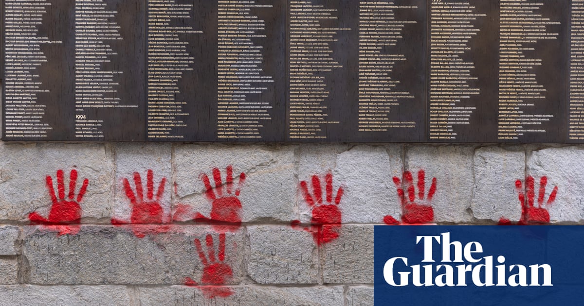 La France enquête sur les graffitis sur le mémorial de l'Holocauste : la Russie en cause ? 2 La France enquête sur les graffitis sur le mémorial de l'Holocauste : la Russie en cause ? - 1
