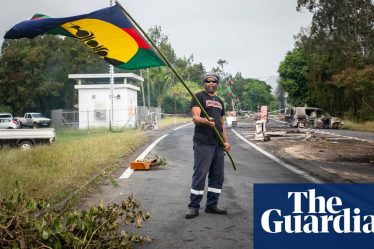 <br />
<br />
<h1>Les Kanak de Nouvelle-Calédonie réclament leur propre avenir après la visite de Macron</h1><br />
<br />
<p>Après la visite du président français Emmanuel Macron en Nouvelle-Calédonie, les Kanak expriment leur désir d'indépendance et de contrôle sur leur propre avenir. Voici les points clés de cet article :</p><br />
<br />
<ul><br /> <li>Les Kanak demandent leur propre avenir</li><br /> <li>Emmanuel Macron en visite en Nouvelle-Calédonie</li><br /> <li>Les revendications des Kanak après la visite présidentielle</li><br />
</ul><br />
<br /> - 3