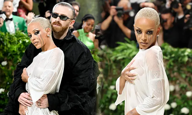 Pourquoi Doja Cat portait un t-shirt et une serviette mouillés au gala du Met 3 Le look du Met Gala 2024 de Doja Cat expliqué