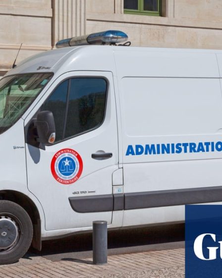 Trois gardiens de prison tués lors de l'évasion d'un détenu en France 38 Trois gardiens de prison tués lors de l'évasion d'un détenu en France - 37