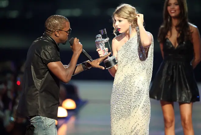 Tous les albums de Taylor Swift classés par année 5 MTV Video Music Awards 2009 - Spectacle