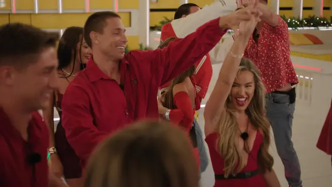 Joey Essex a « volé » Samantha Kenny à Sam Taylor dans l'épisode 1 de Love Island 2024