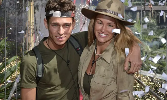 L'ex-petite amie de Joey Essex prévient les Love Island Girls qu'il est « doux » mais « impitoyable » 5 Joey Essex et Amy Willerton ont quitté I'm A Celeb lors d'une double expulsion