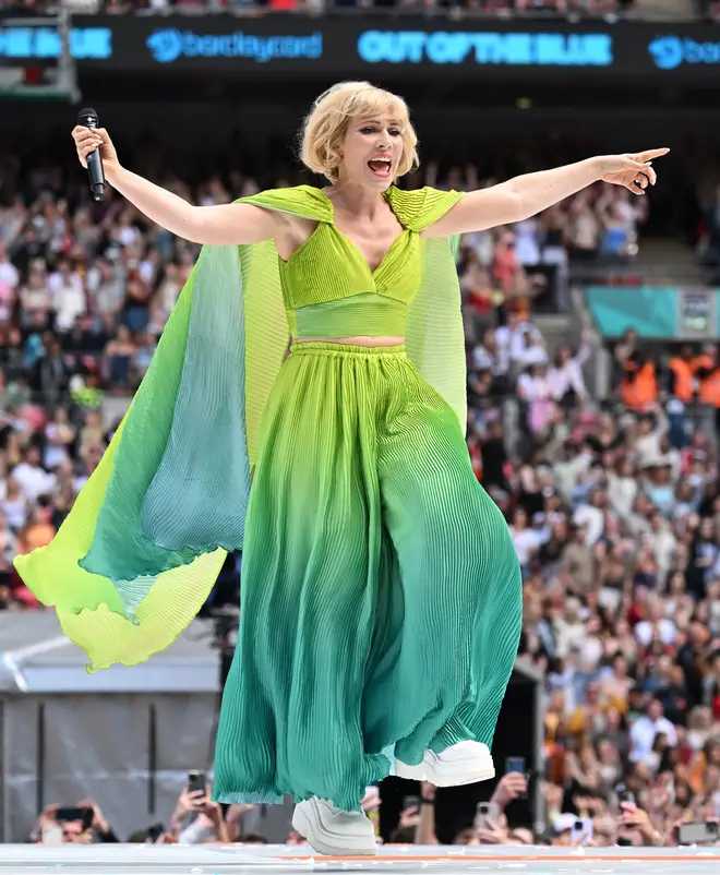 L'artiste surprise Natasha Bedingfield a rendu la foule de #CapitalSTB folle ! 4 Natasha Bedingfield était l'artiste surprise de Barclay lors de la programmation du Summertime Ball de Capital
