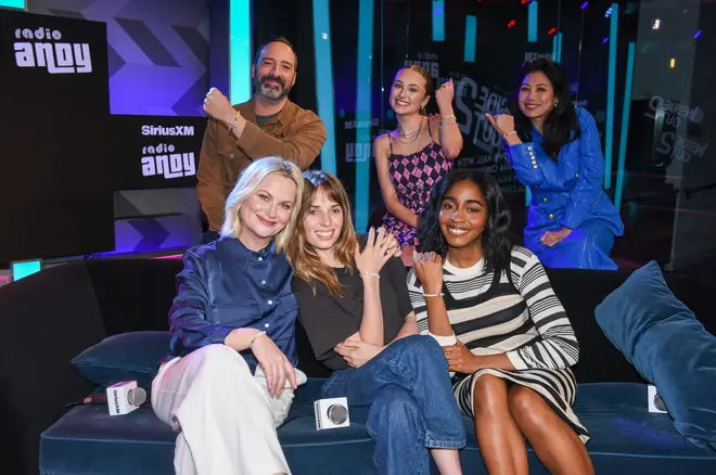 Voici pourquoi le dégoût de Mindy Kaling et la peur de Bill Hader ont été refondus dans Inside Out 2 6 Le casting de Inside Out 2 : Amy Poehler, Tony Hale, Maya Hawke, Kensington Tallman, Ayo Edebiri et Liza Lapira