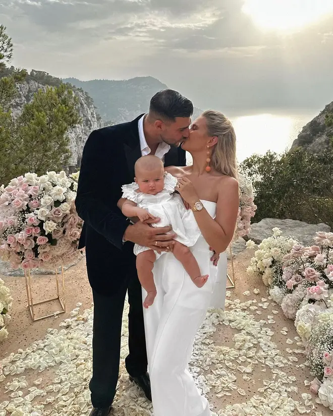 À l’intérieur des plans, des dates, du lieu et plus encore du mariage de Molly-Mae et de son fiancé Tommy Fury 5 Tommy Fury et Molly-Mae se sont fiancés en 2023