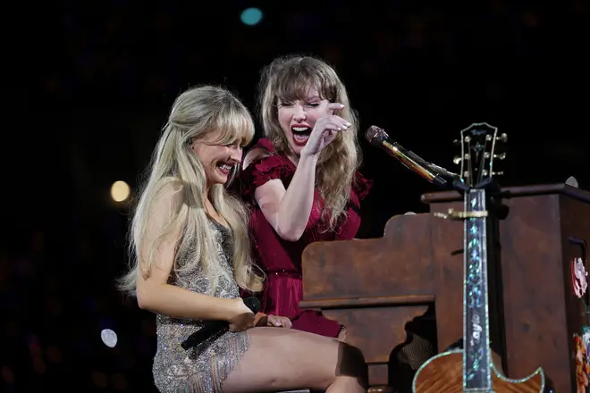 Sabrina Carpenter défend Jack Antonoff avant la sortie de "Short N' Sweet" 4 Sabrina Carpenter a soutenu Taylor Swift sur la tournée The Eras début 2024