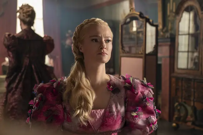 Jessica Madsen de Bridgerton dit que Cressida Cowper n'est pas une "méchante" 6 Jessica Madsen joue Cressida Cowper dans la saison 3 de Bridgerton