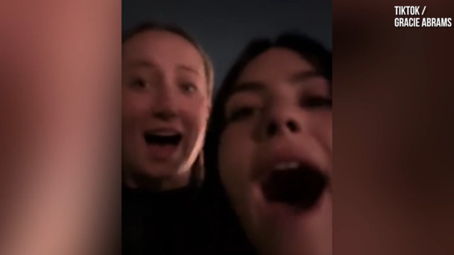 Paroles de Gracie Abrams « Us » avec la signification de Taylor Swift expliquée - 4