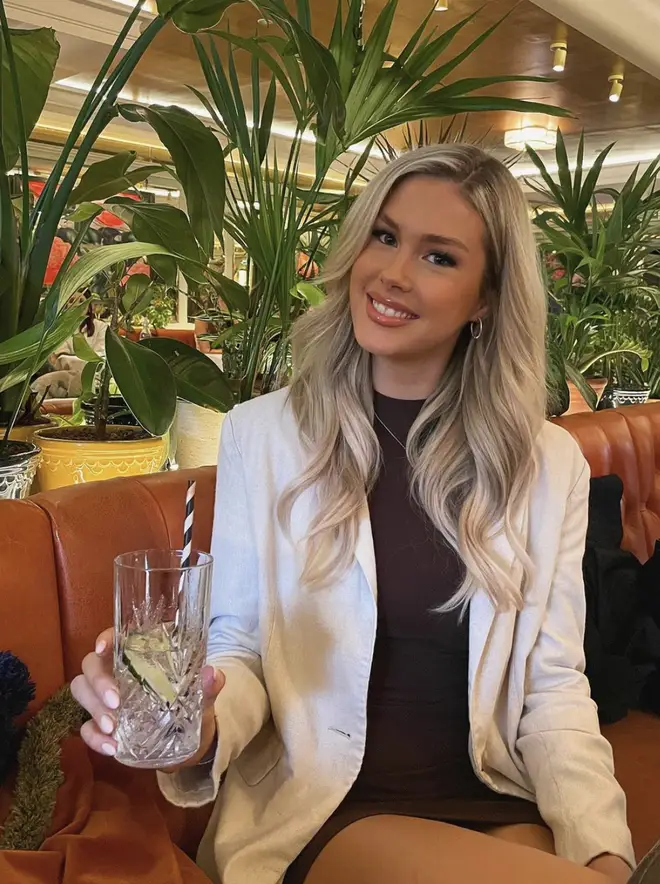 Qui est Ellie Jackson de Love Island ? 4 faits que vous devez savoir 5 Ellie Jackson connaissait Ciaran après avoir été à Cardiff