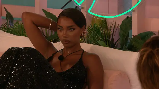 Uma de Love Island aborde la sortie choc de la villa 5 Uma et Wil venaient tout juste de surmonter leurs difficultés lorsqu'il a été largué.