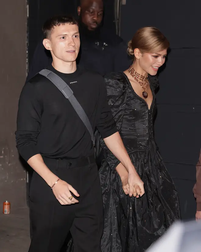 Tom Holland et Zendaya quittent le théâtre du duc d'York après une soirée de presse 