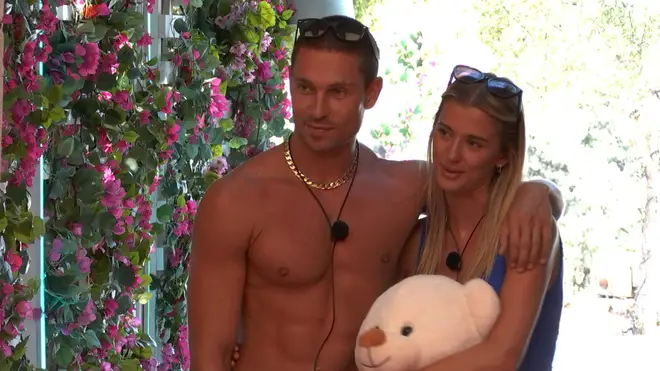 Joey Essex de Love Island fait pleurer Samantha Kenny lors du dumping final 4 Joey et Jessy ont été envoyés faire leurs valises