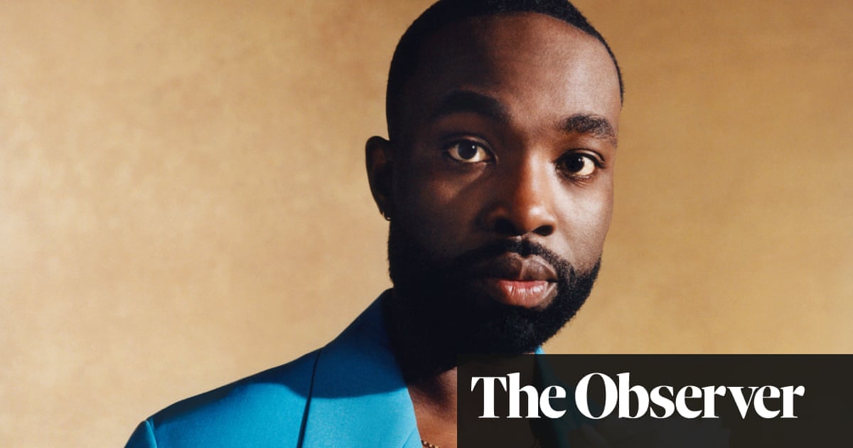 <h2>Paapa Essiedu : L'acteur révèle les défis de son nouveau rôle et compare avec Hamlet</h2><br />
<br />
<p>Dans une récente interview, l'acteur Paapa Essiedu a partagé son expérience sur son dernier rôle et a comparé les défis qu'il a rencontrés avec ceux de jouer Hamlet. Découvrez ses réflexions sur ce nouveau défi et comment il le compare à l'un des rôles les plus emblématiques de Shakespeare.</p><br />
<br />
<h3>Points clés :</h3><br />
<ul><br /> <li>Paapa Essiedu parle de son nouveau rôle</li><br /> <li>Comparaison avec Hamlet</li><br /> <li>Les défis rencontrés</li><br />
</ul> 2 <h2>Paapa Essiedu : L'acteur révèle les défis de son nouveau rôle et compare avec Hamlet</h2><br />
<br />
<p>Dans une récente interview, l'acteur Paapa Essiedu a partagé son expérience sur son dernier rôle et a comparé les défis qu'il a rencontrés avec ceux de jouer Hamlet. Découvrez ses réflexions sur ce nouveau défi et comment il le compare à l'un des rôles les plus emblématiques de Shakespeare.</p><br />
<br />
<h3>Points clés :</h3><br />
<ul><br /> <li>Paapa Essiedu parle de son nouveau rôle</li><br /> <li>Comparaison avec Hamlet</li><br /> <li>Les défis rencontrés</li><br />
</ul> - 1