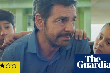 Critique émouvante du Mexique - Un hommage touchant à la société des poètes disparus | Film - 2