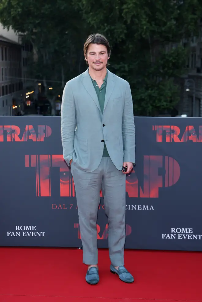 Josh Hartnett explique comment les scènes de concert du nouveau film "Trap" ont été réellement filmées 4 Josh Hartnett joue dans