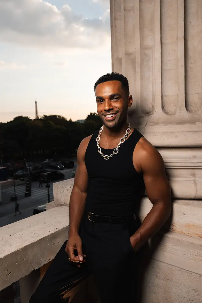 Lucien Laviscount joue Alfie