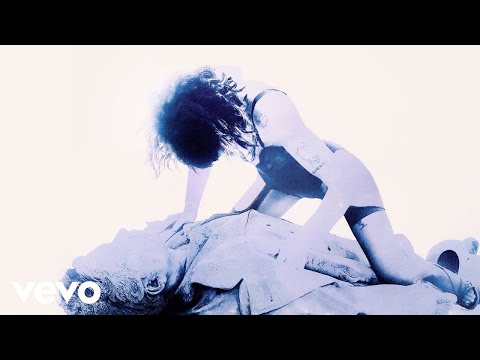 Halsey 'Lonely Is The Muse' Signification des paroles expliquée - 6