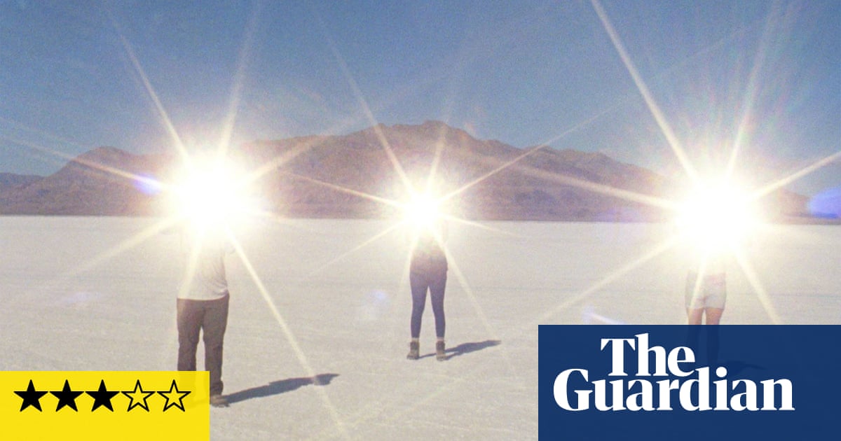 Critique de "Last Things" - Les pierres révèlent leurs souvenirs dans une vision poétique de la vie sur Terre | Film 2 Critique de "Last Things" - Les pierres révèlent leurs souvenirs dans une vision poétique de la vie sur Terre | Film - 1