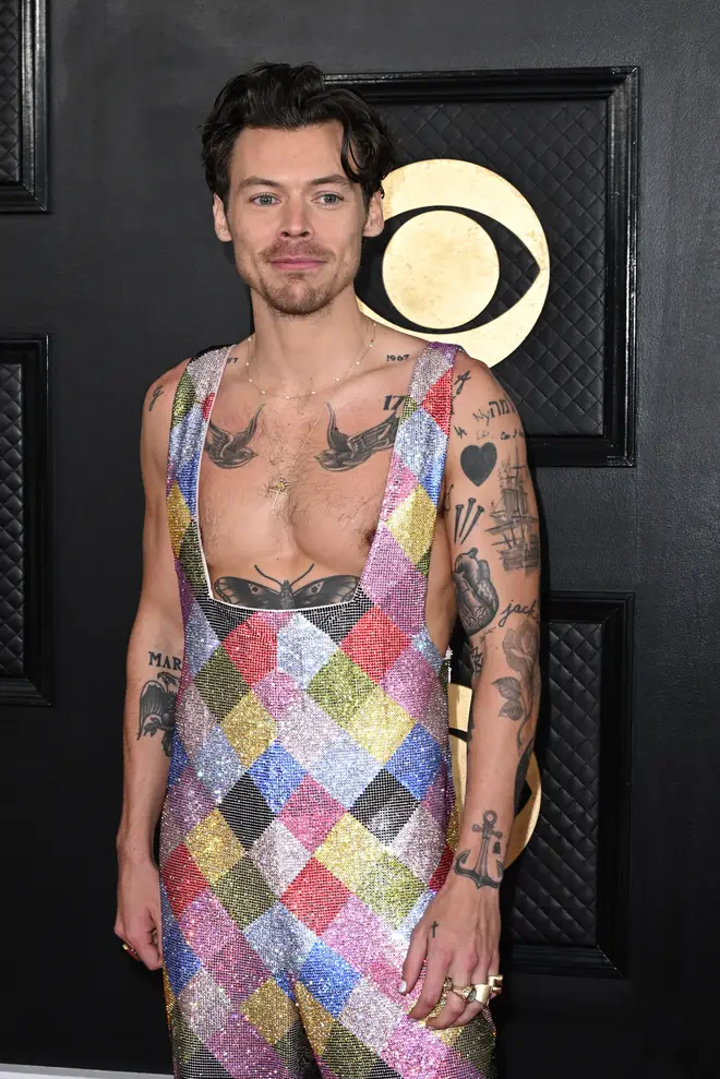 Harry Styles continue son été de plaisir avec Florence Welch et Timothée Chalamet 4 Harry Styles prend une pause bien méritée avec la musique
