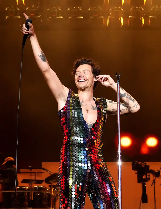 Tout ce que nous savons sur le quatrième album de Harry Styles – Date de sortie, nom,... 4 Les fans sont convaincus que Harry Styles a un album à venir en 2024