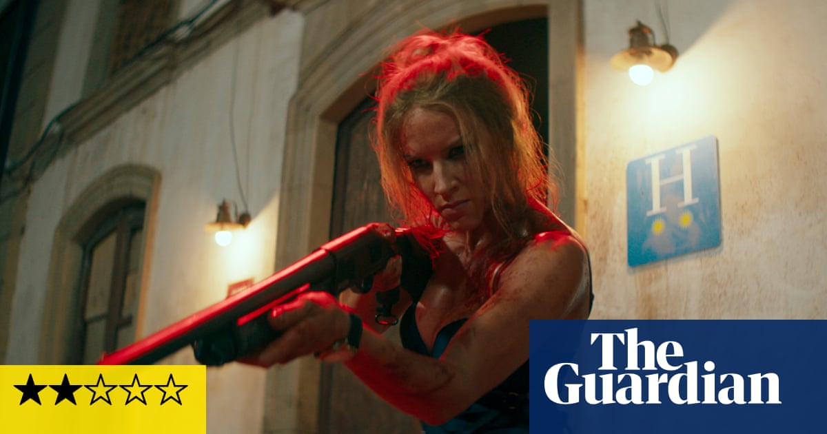 Critique de la Duchesse : un film britannique rétro des années 2000 plein de sourires et de mépris 2 Critique de la Duchesse : un film britannique rétro des années 2000 plein de sourires et de mépris - 1