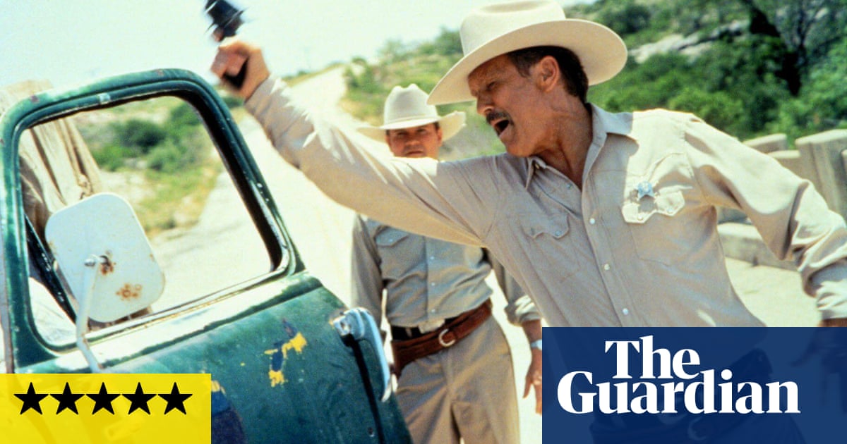 Critique de Lone Star : un drame criminel puissant de John Sayles, une relique extraordinaire d'Hollywood des années 90 | Film 2 Critique de Lone Star : un drame criminel puissant de John Sayles, une relique extraordinaire d'Hollywood des années 90 | Film - 1