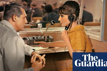 Nouveau film captivant avec Audrey Hepburn et Cary Grant - 2