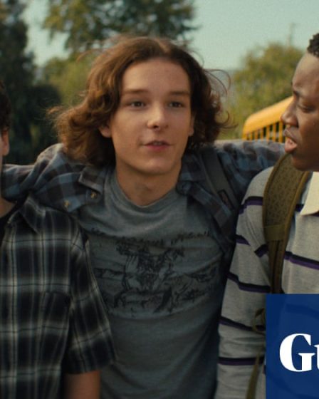 Critique : La comédie de Netflix inspirée de Superbad est-elle à mourir de rire ? 44 Critique : La comédie de Netflix inspirée de Superbad est-elle à mourir de rire ? - 43