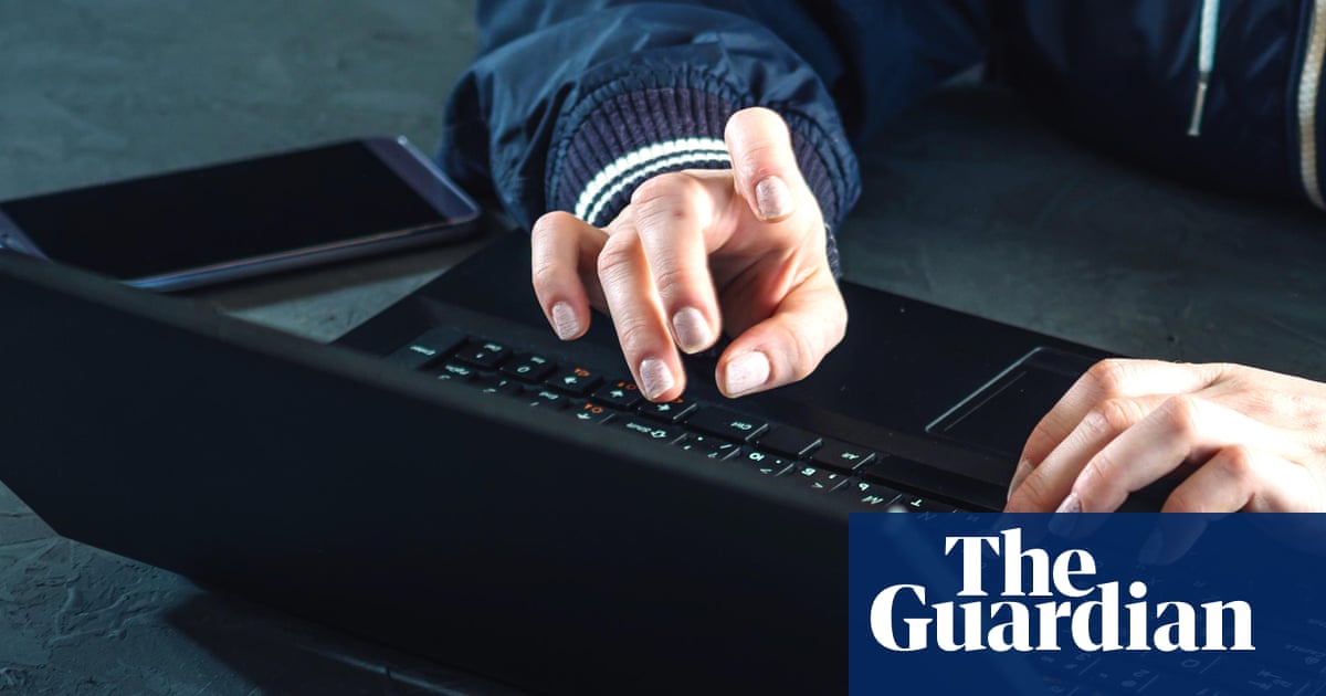 La plus grande plateforme de piratage au monde, Fmovies, fermée par la police au Vietnam | Piraterie 2 La plus grande plateforme de piratage au monde, Fmovies, fermée par la police au Vietnam | Piraterie - 1