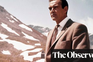 Exposition des dessins animés d'un artiste britannique qui a inspiré les films de James Bond au musée des Oscars - 4