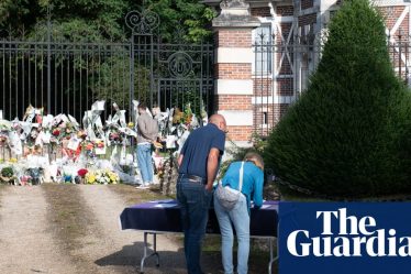Alain Delon sera enterré en toute intimité sur son domaine | Alain Delon - 4
