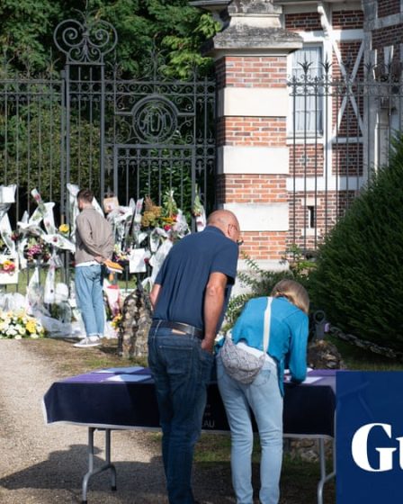 Alain Delon sera enterré en toute intimité sur son domaine | Alain Delon 32 Alain Delon sera enterré en toute intimité sur son domaine | Alain Delon - 31