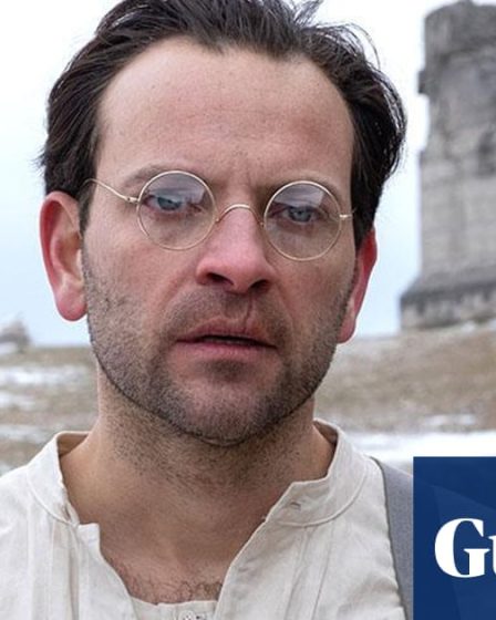 Critique de Campo di Battaglia - Médecins en confrontation dans un drame hospitalier de la Première Guerre mondiale | Film 44 Critique de Campo di Battaglia - Médecins en confrontation dans un drame hospitalier de la Première Guerre mondiale | Film - 43