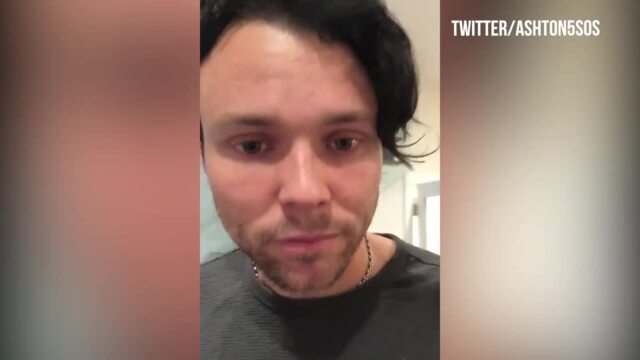 Ashton Irwin dit qu'il ne gagne pas d'argent avec 5 secondes de streams d'été - 4
