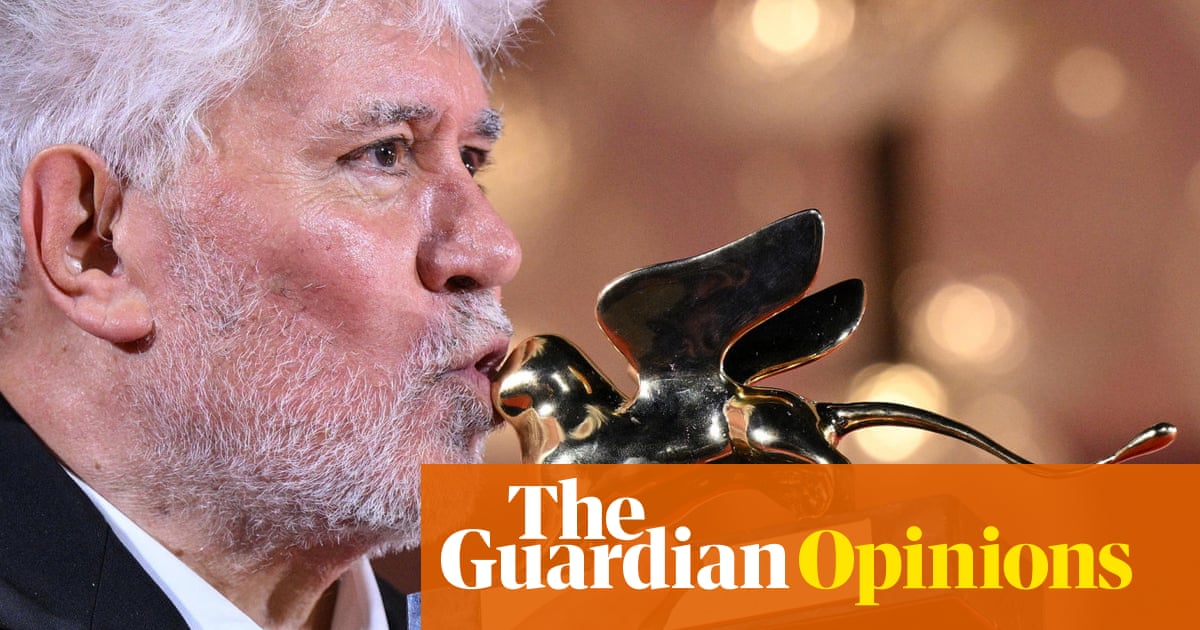 Venise 2024 : Almodóvar remporte enfin un grand festival - Festival du film de Venise 2024 2 Venise 2024 : Almodóvar remporte enfin un grand festival - Festival du film de Venise 2024 - 1