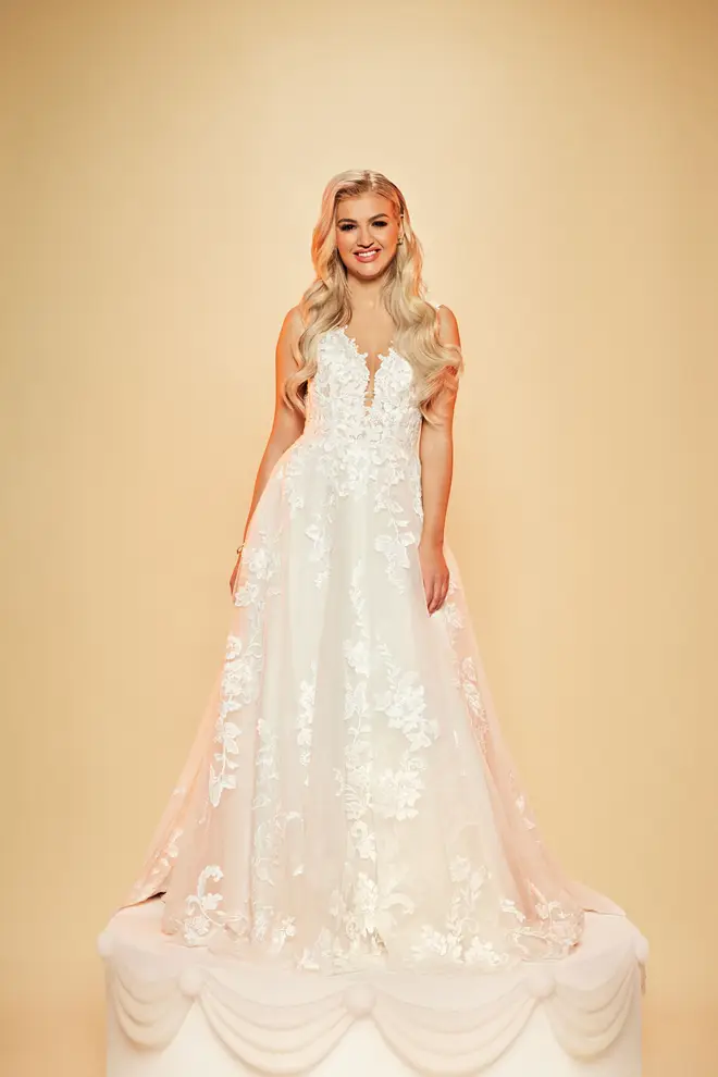 Rencontrez le casting de Married At First Sight UK 2024 – Tous les mariés MAFS révélés 5 Sacha est une épouse de MAFS UK