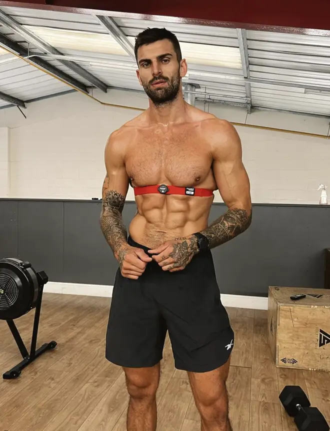 Tous les insulaires qui ont repris un emploi régulier après Love Island 9 Adam Collard a repris son travail d'entraîneur personnel