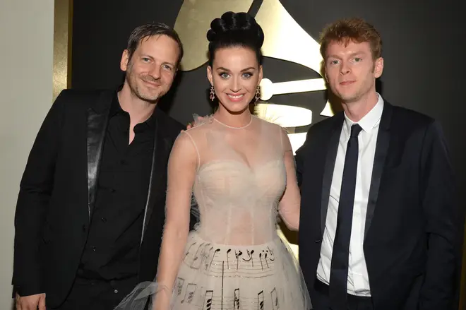 Katy Perry explique pourquoi elle a de nouveau travaillé avec le Dr Luke suite aux critiques 6 Katy Perry et le Dr Luke aux Grammys en 2014