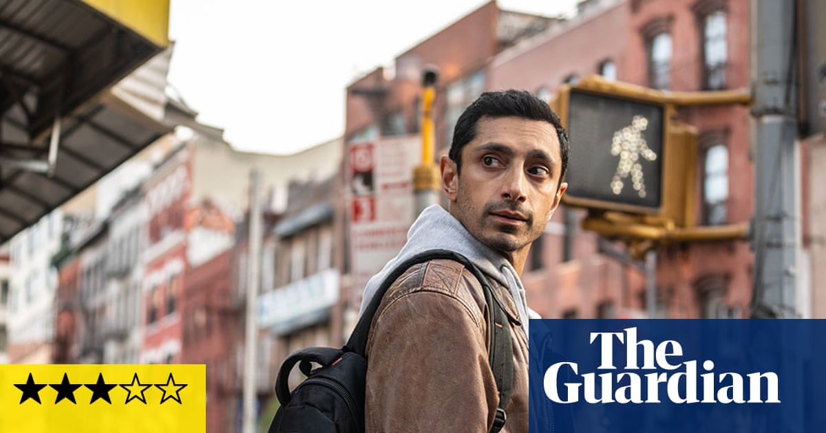 Critique de Relay - Riz Ahmed en mission dans un thriller rétro | Festival du film de Toronto 2024 - 1